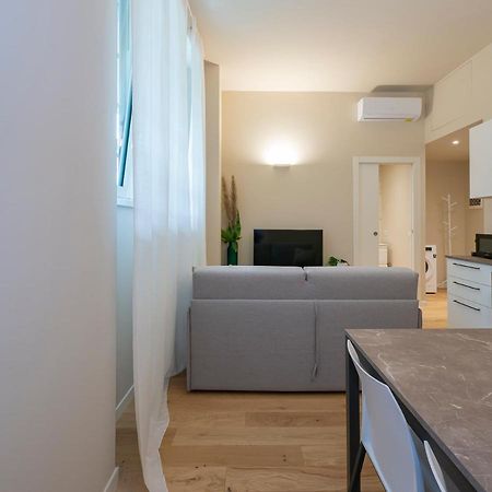 I Host Apartment - Ranzoni 1 Milan Exterior photo