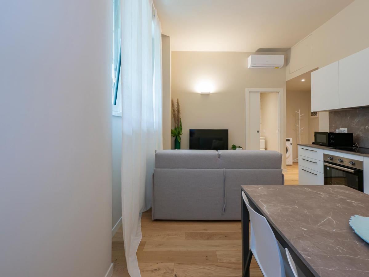 I Host Apartment - Ranzoni 1 Milan Exterior photo